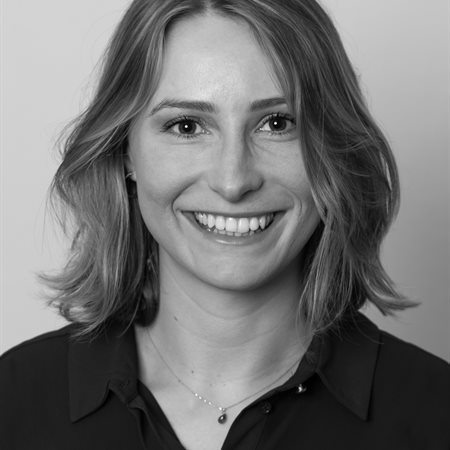 Headshot of Antonia Shaw